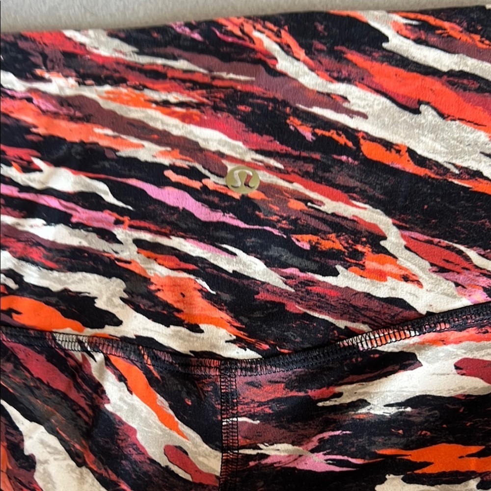 Lululemon Multicolor Leggings - Picture 4 of 12